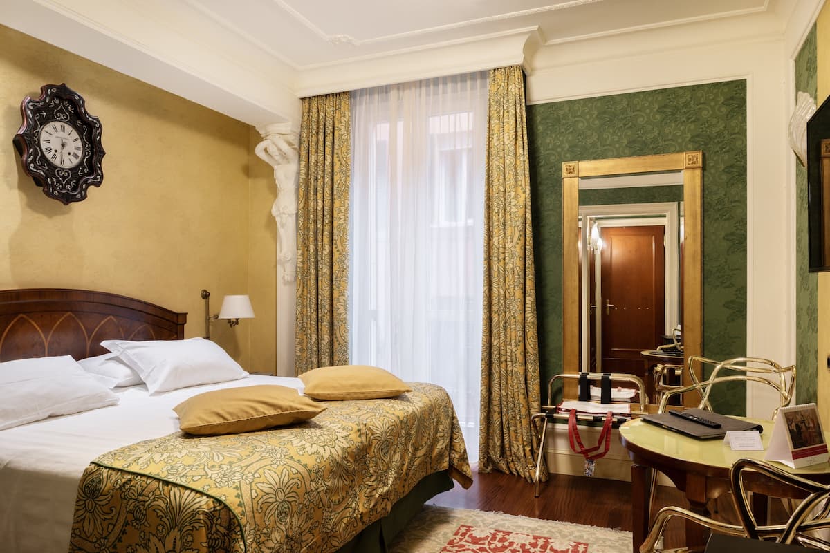 Chambre Classique Double ou avec lits jumeaux