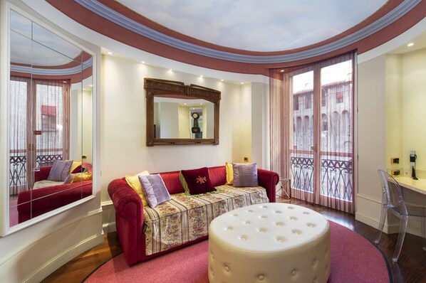 Suite, 1 Double Bed with Sofa bed