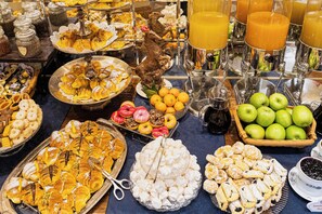 Bao gồm bữa sáng kiểu Âu hàng ngày