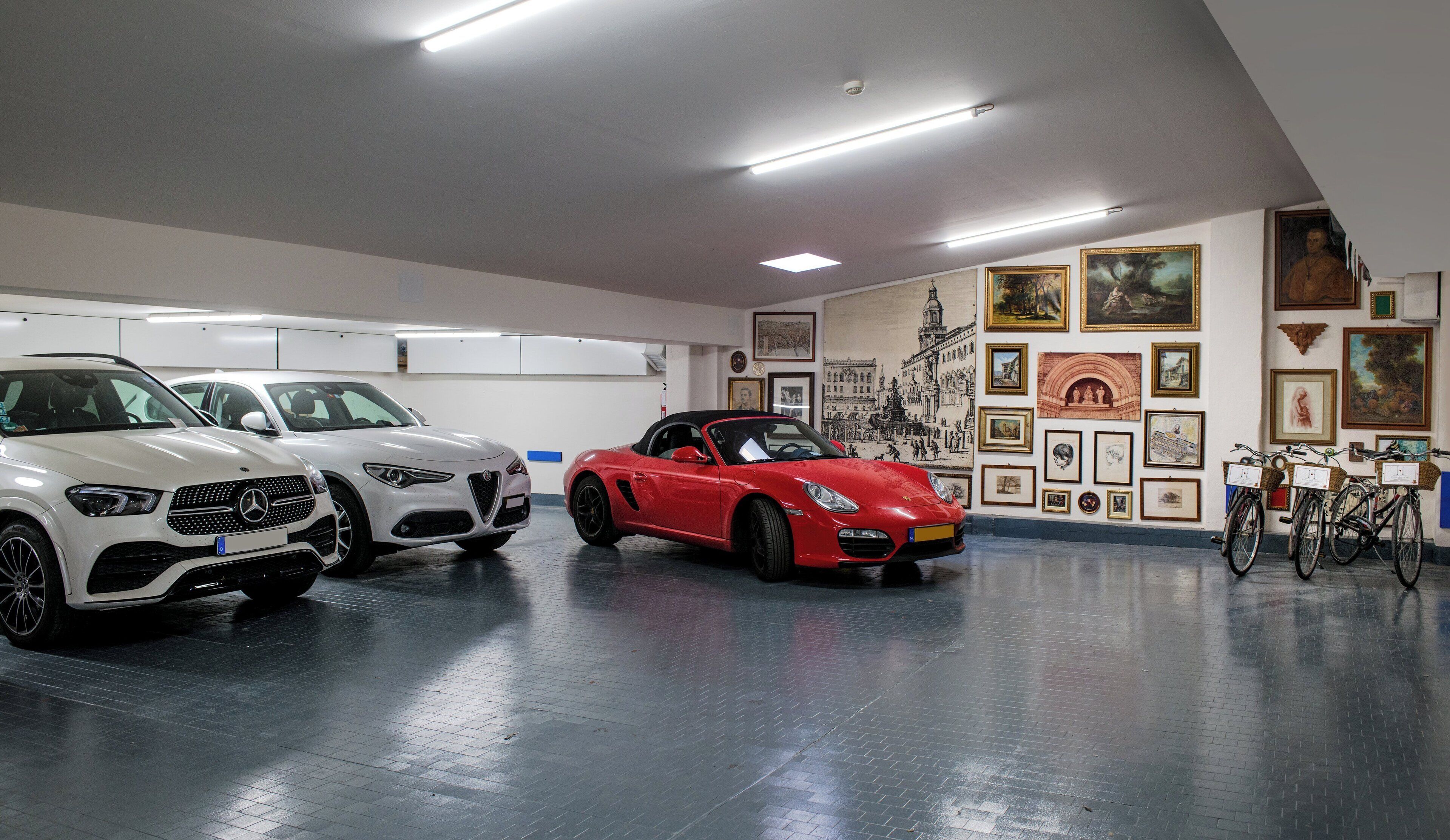 self-parking (surcharge) 33 per day