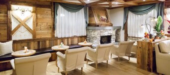 AlpHoliday Dolomiti Wellness