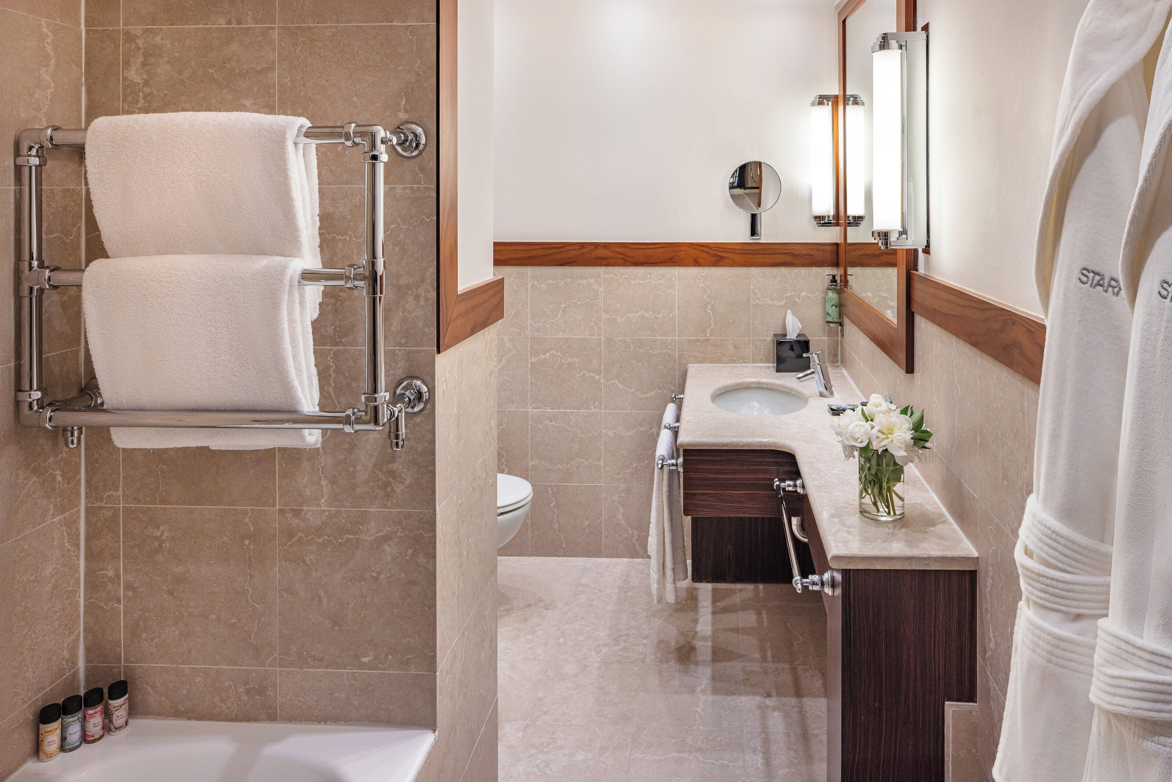 grand deluxe | bathroom | combined shower/bathtub, designer toiletries, hair dryer, slippers