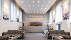 Unclassified image, 4 of 56, button - Palazzo Delle Stelline (Milan)