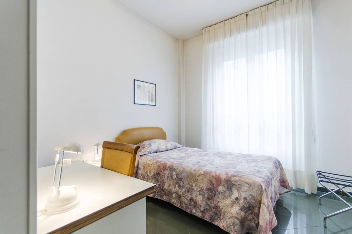 Premium bedding, down duvets, in-room safe, desk