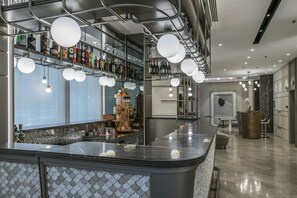 Bar (on property) - The Regency, Rome, A Tribute Portfolio Hotel (Rome)