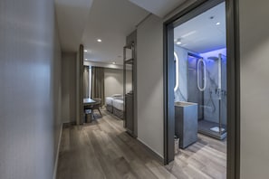 Deluxe Room, 2 Twin Beds, Non Smoking | View from room