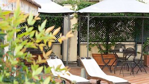 Unclassified image, 5 of 79, button - Hotel Rex (Rome)