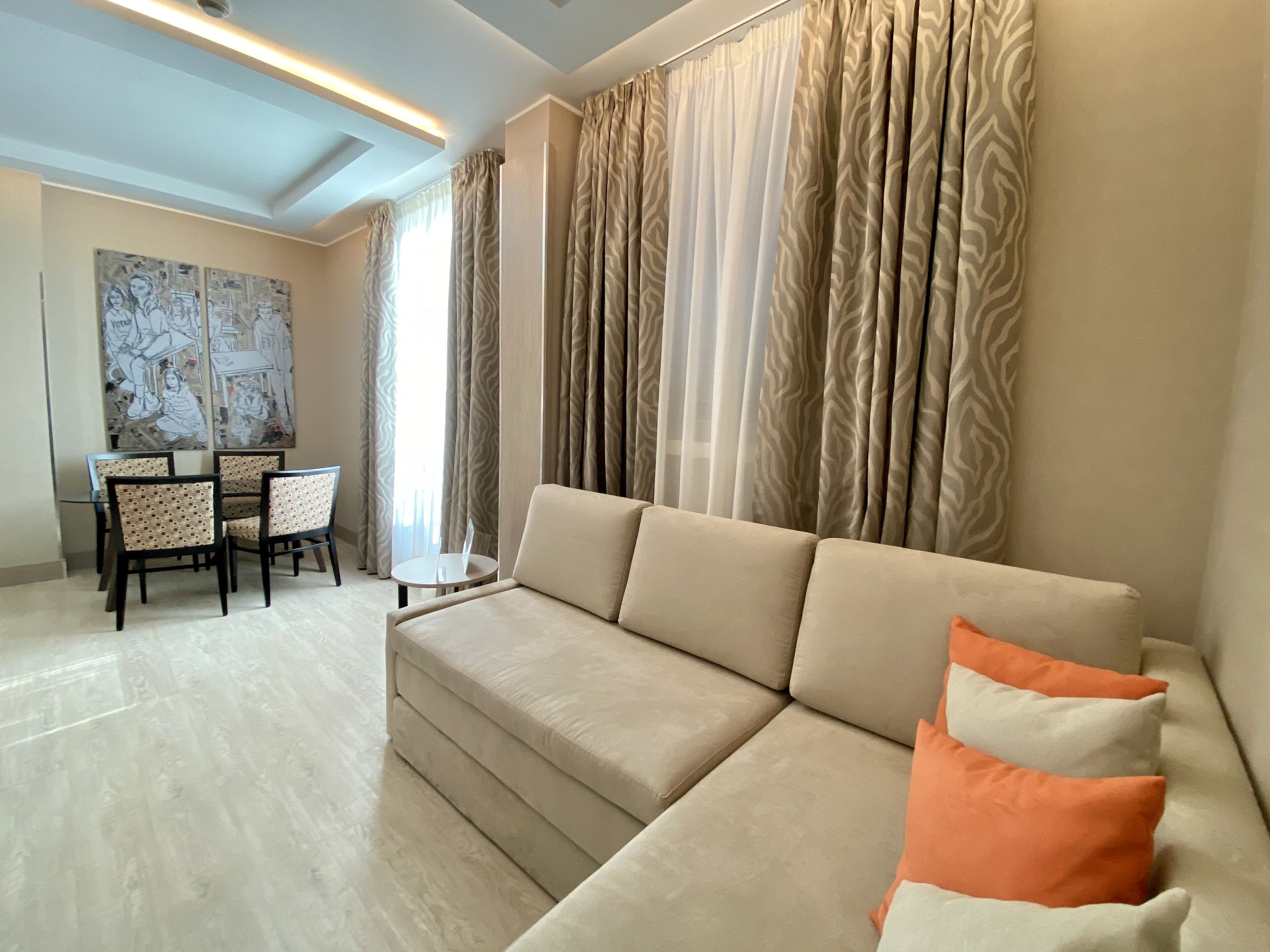 Suite Luxury | Area soggiorno | TV LCD