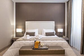 Junior Suite | Premium bedding, minibar, in-room safe, desk