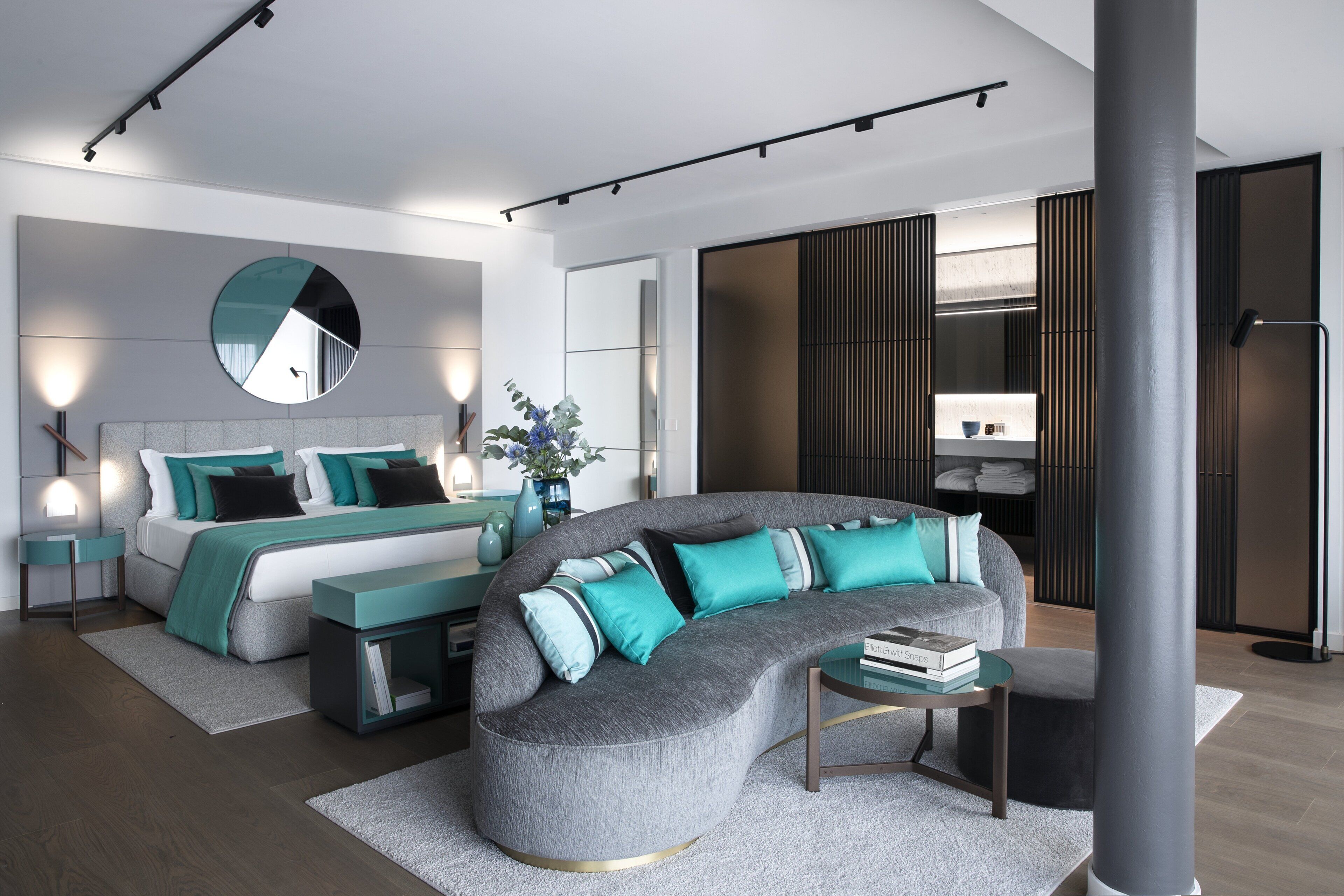 minibar, in-room safe, blackout curtains, soundproofing