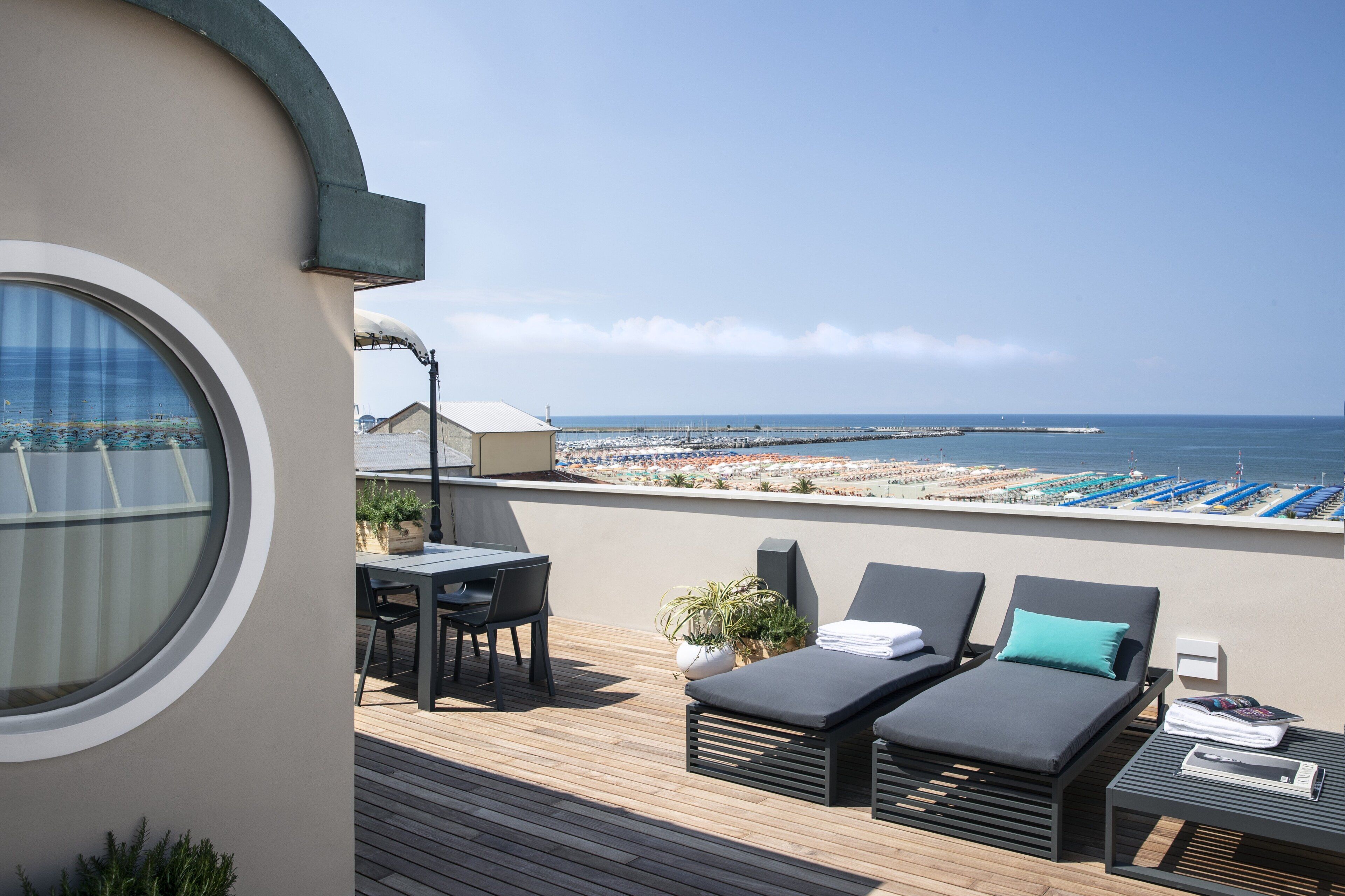 grand suite | rooftop terrace