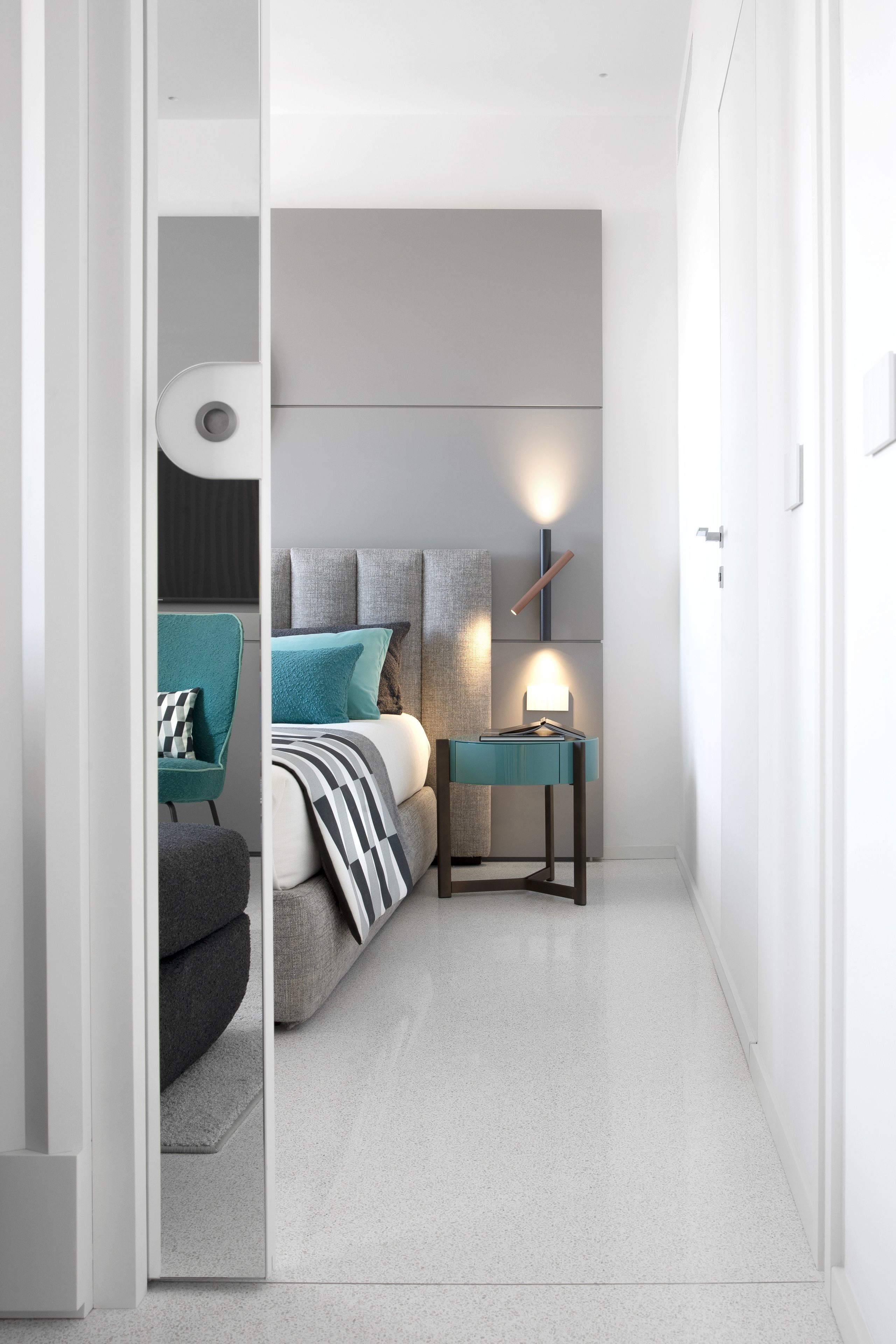 suite, balcony | minibar, in-room safe, blackout curtains, soundproofing