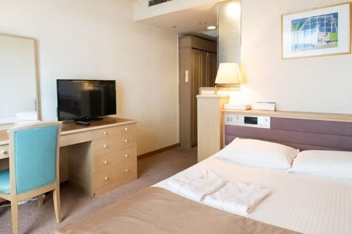 In-room safe, desk, blackout curtains, iron/ironing board