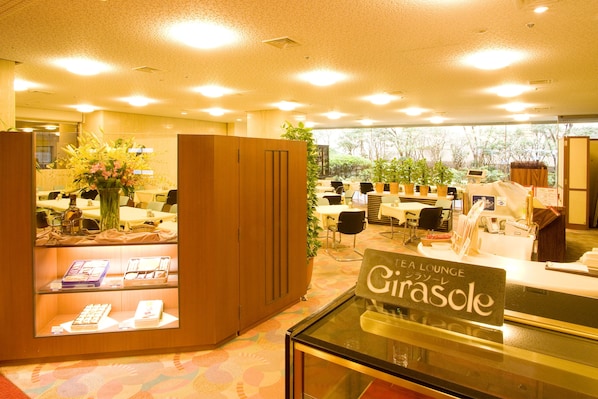 Coffee shop