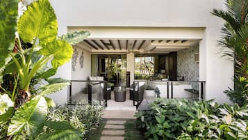 Junior Suite (Family) | Terrace/patio