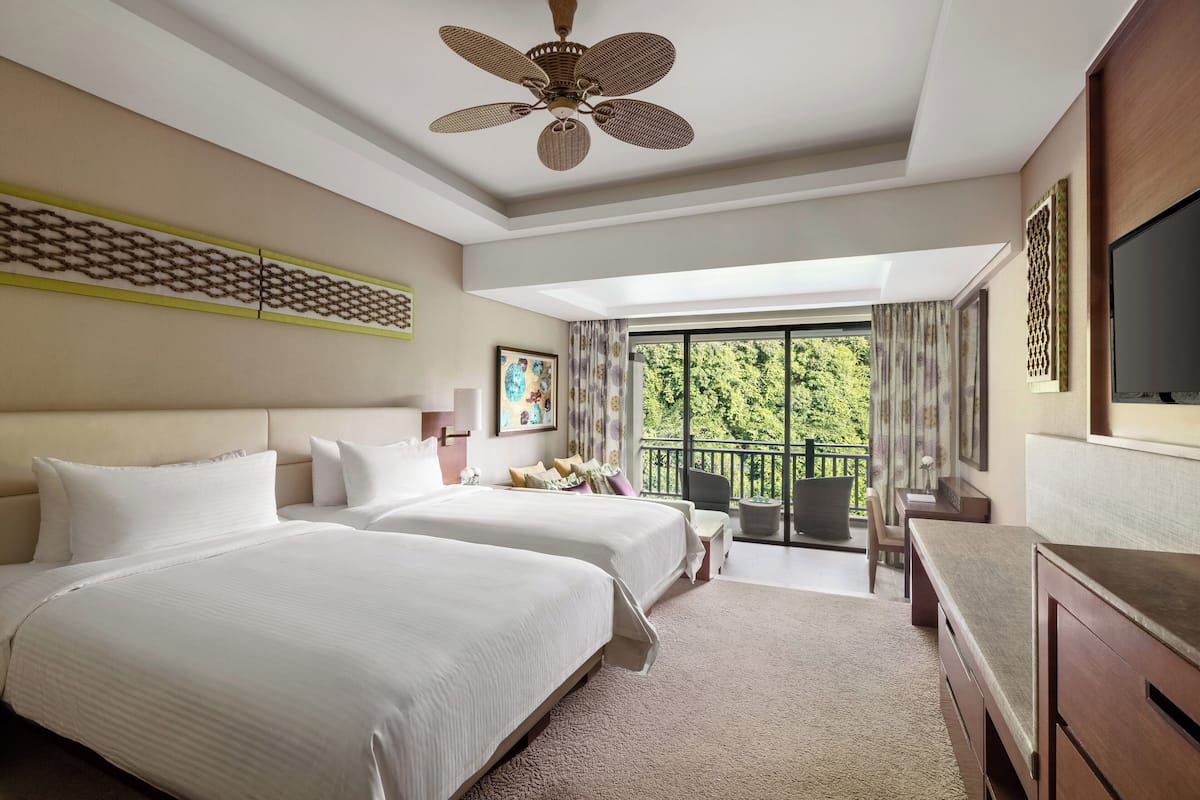Garden Superior Rainforest (Twin) | In-room safe, desk, laptop workspace, blackout drapes