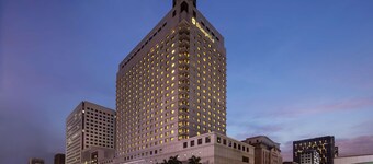 Sule Shangri-La, Yangon