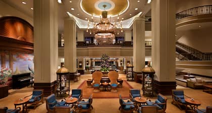 Sule Shangri-La, Yangon