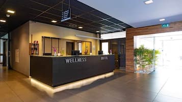 Sauna, hot tub, Turkish bath, body treatments, hydrotherapy