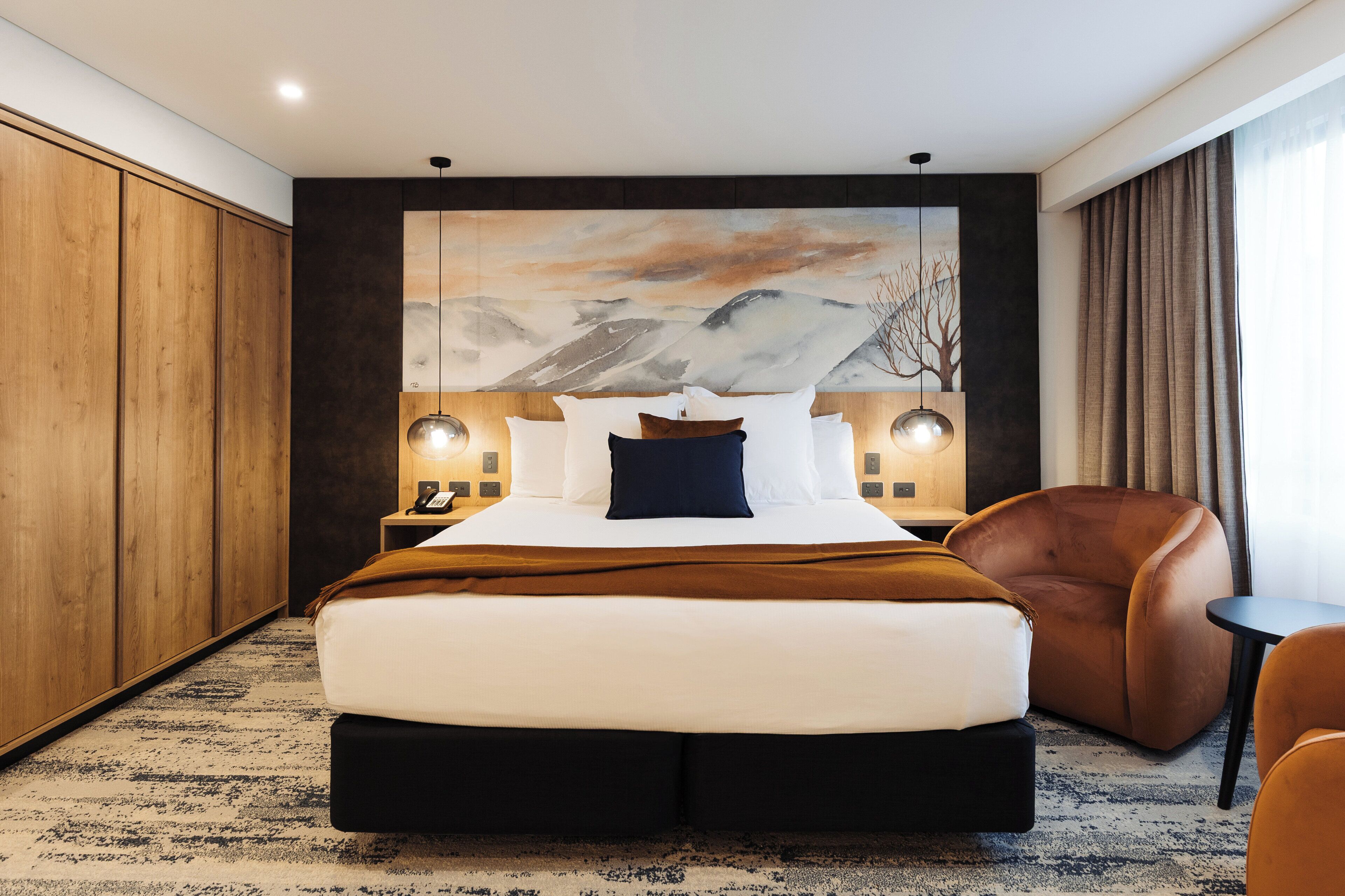 suite | 1 bedroom, in-room safe, desk, blackout curtains