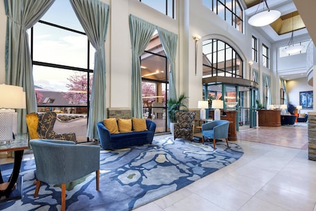 Lobby. Millennium Hotel Queenstown