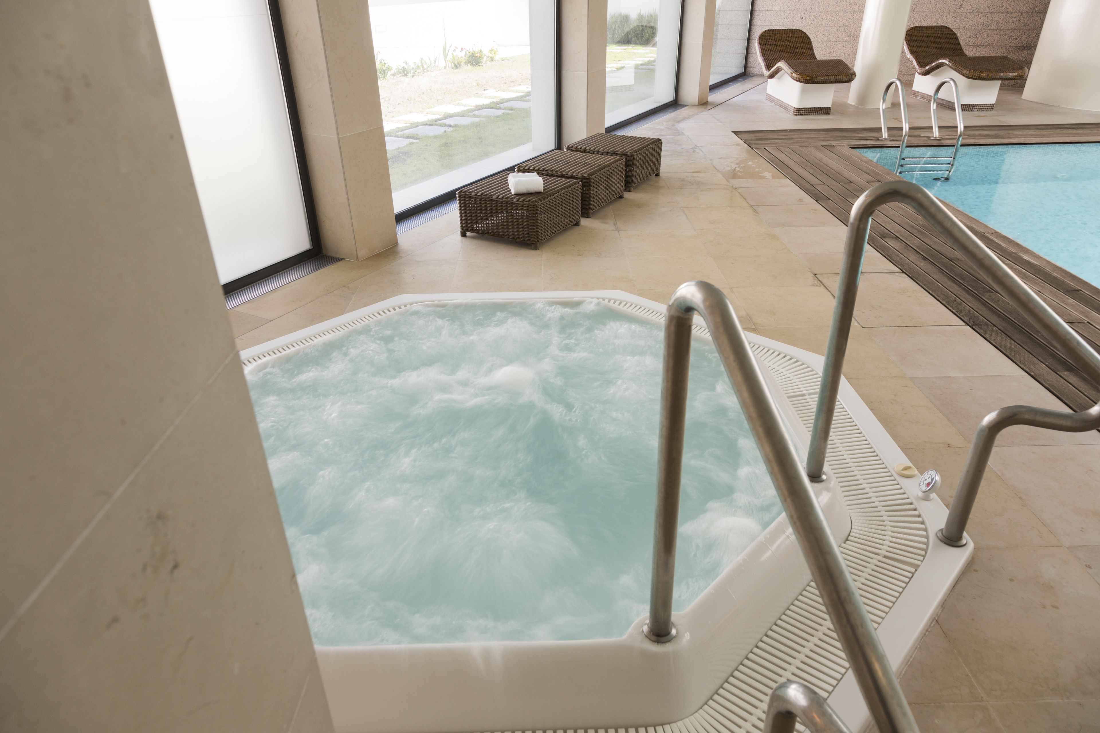 indoor spa tub