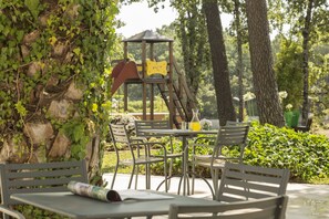 Children's play area - outdoor