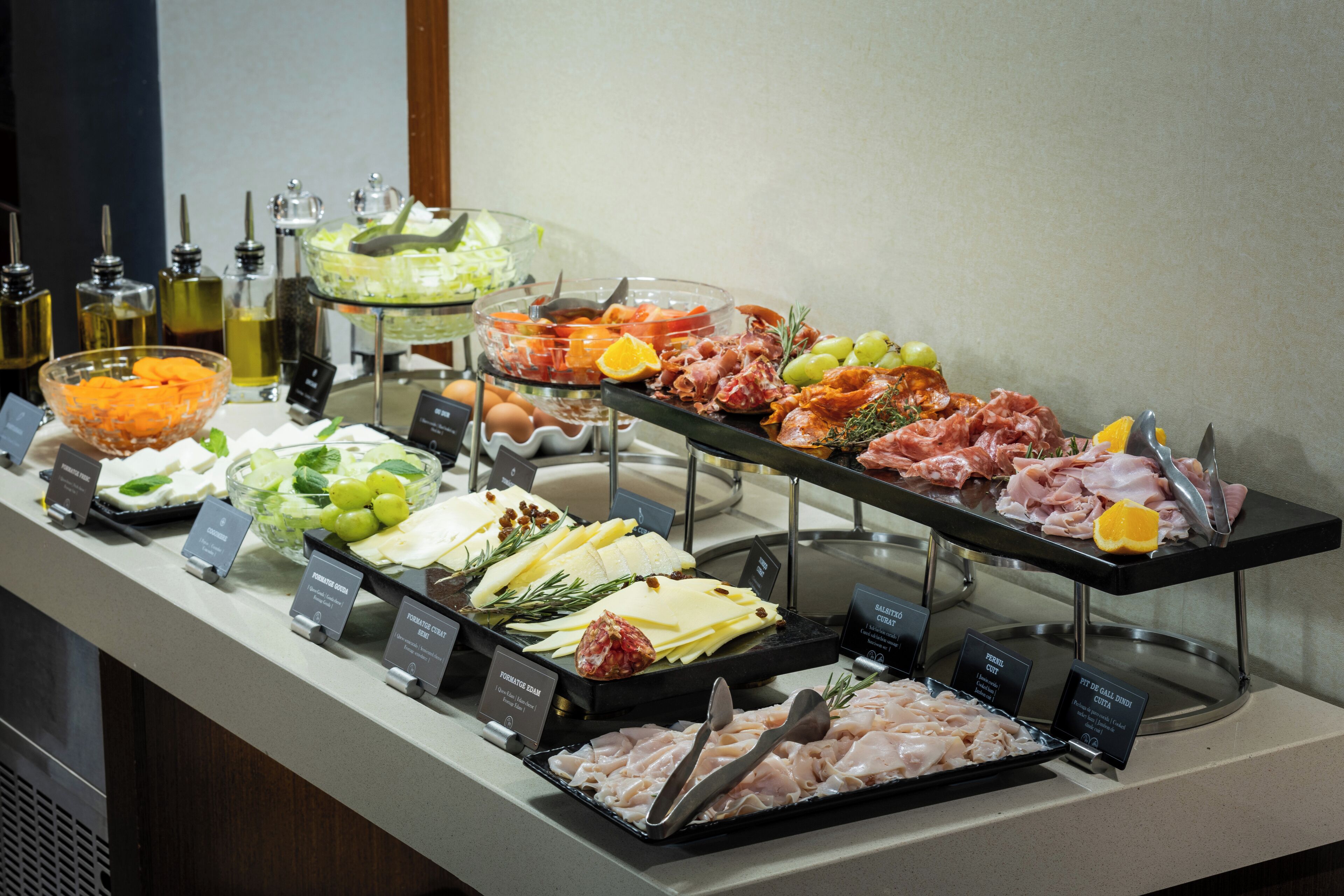 daily buffet breakfast (eur 14 per person)