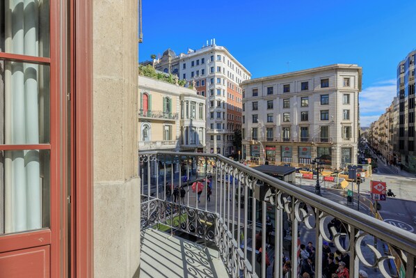 City view - Hotel Suizo (Barcelona)