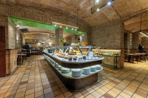 Daily buffet breakfast (EUR 14 per person)