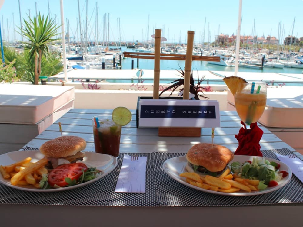 Hotel Puerto Sherry by null