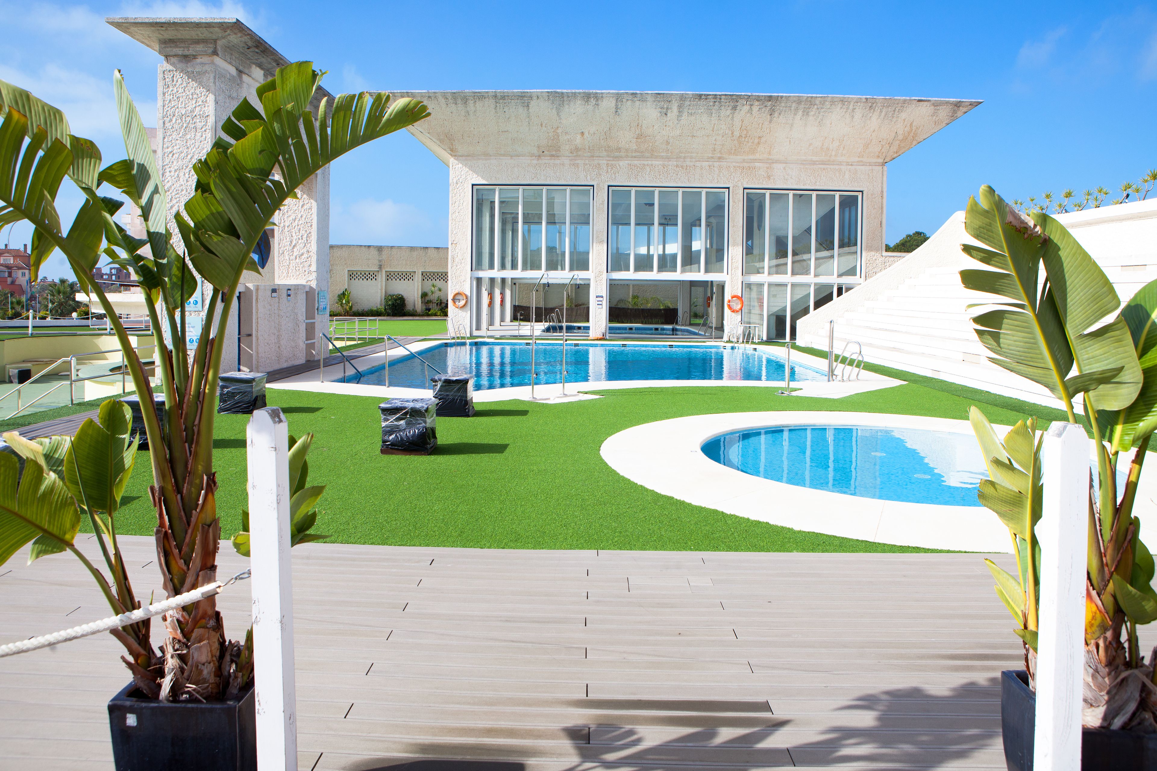 Außenpool (je nach Saison geöffnet)