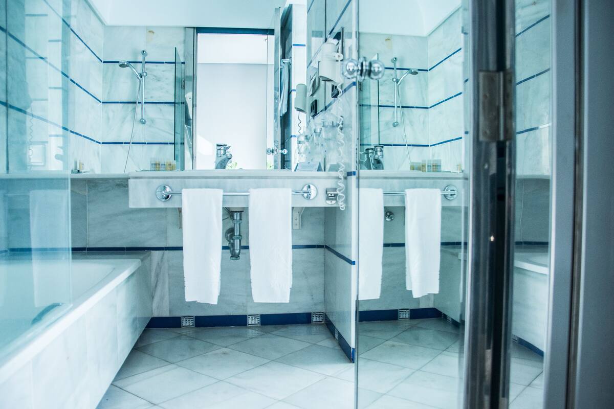 Bathroom | Hair dryer, towels