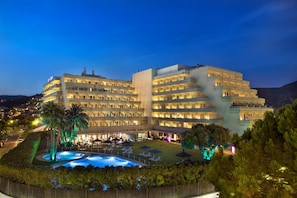 Front of property – evening/night