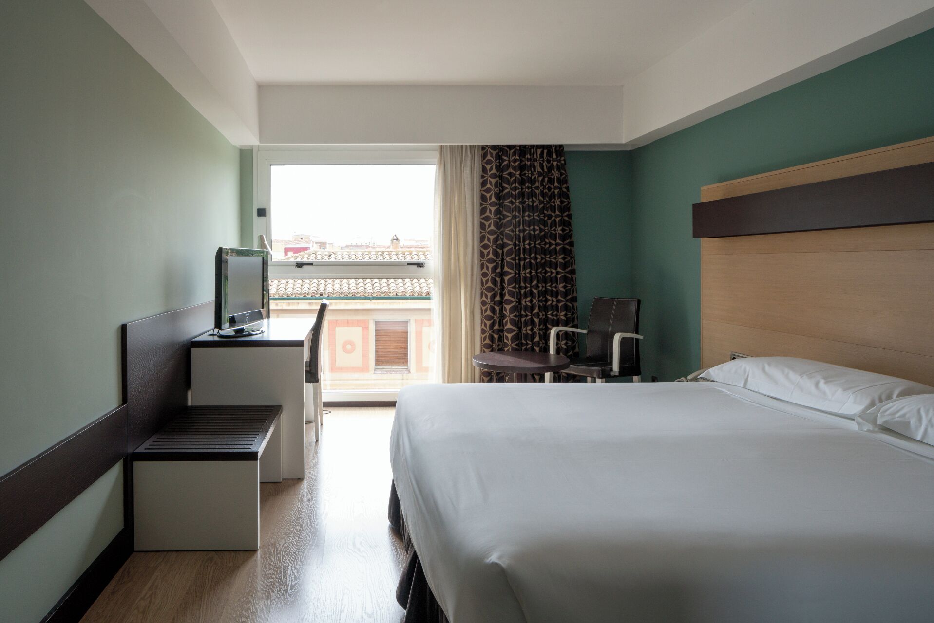 In-room safe, desk, free cribs/infant beds, rollaway beds