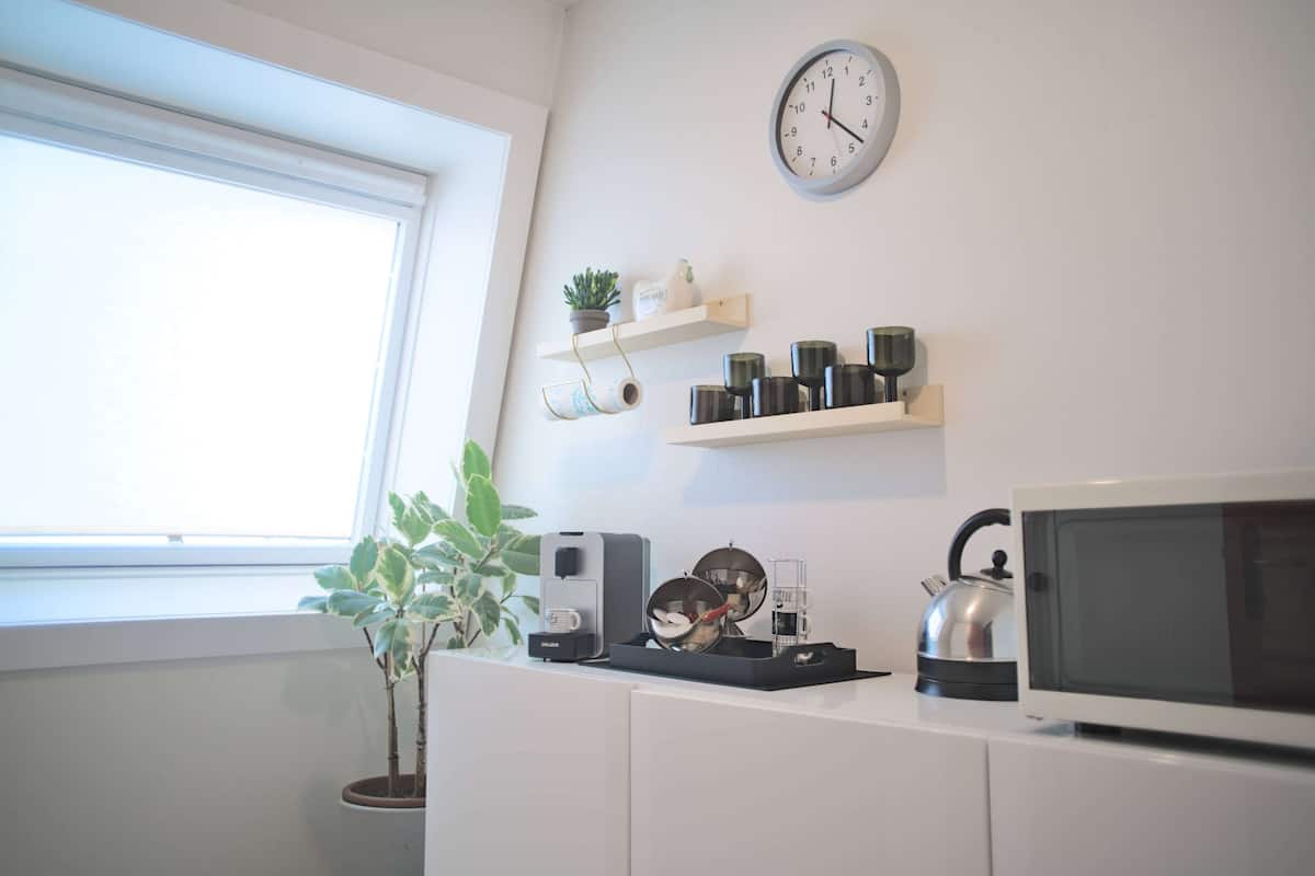 suite, 1 queen bed | private kitchenette | eco-friendly cleaning products, reusable coffee/tea filters