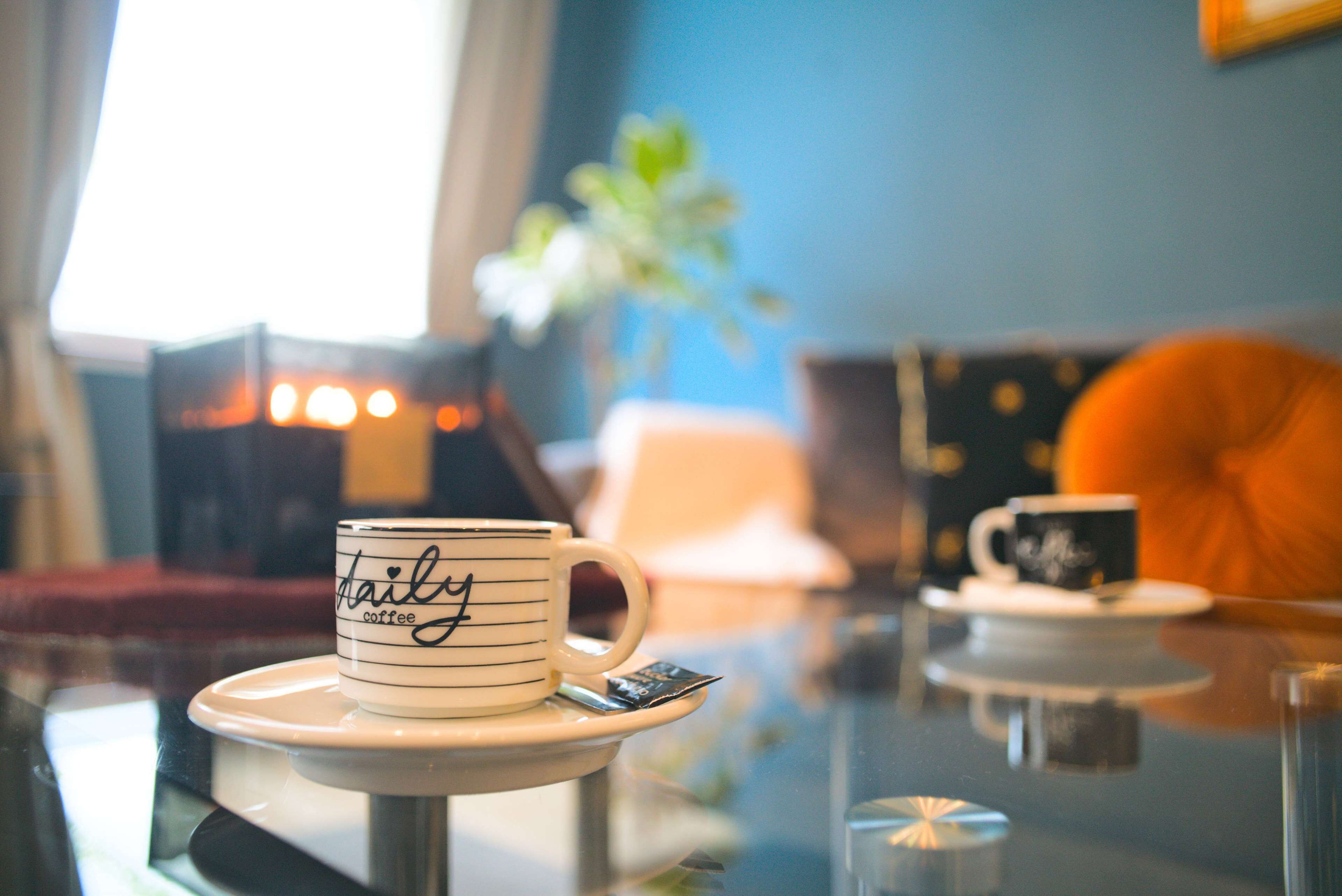 suite, 1 queen bed | living area | tv, pay films