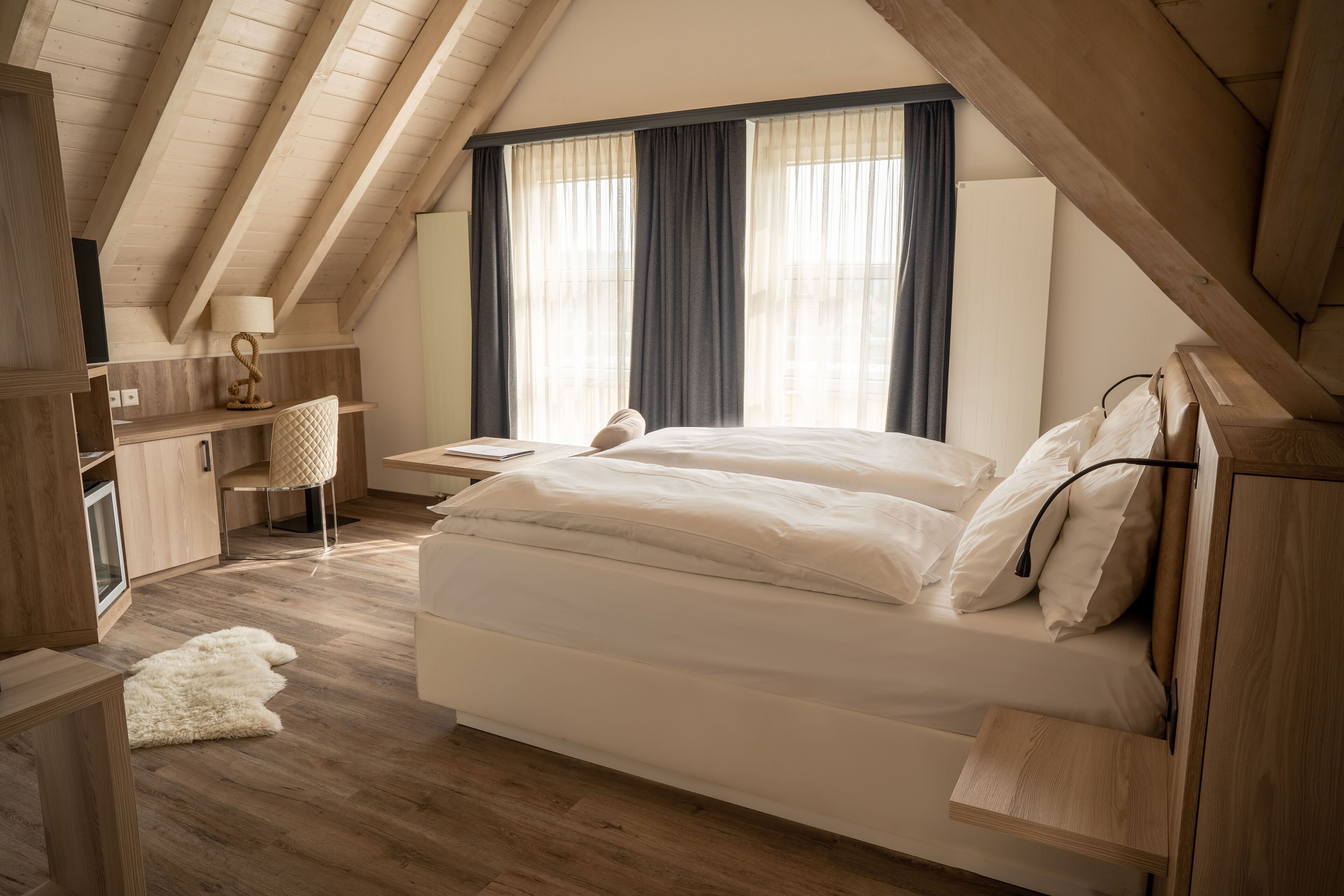 comfort double room | premium bedding, down duvets, pillow-top beds, minibar