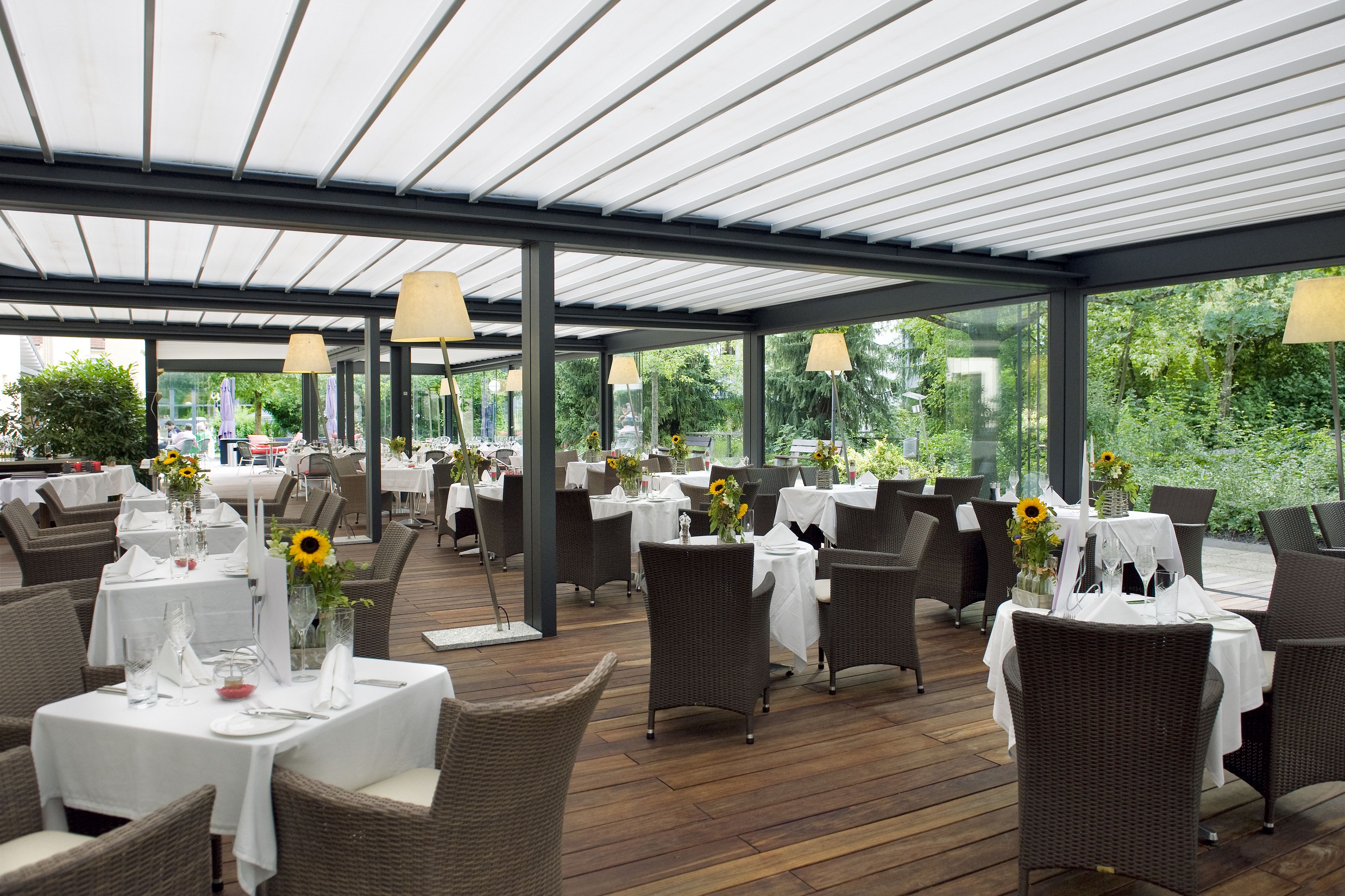 3 개의 레스토랑, 아침 식사, 점심 식사, 저녁 식사 제공(시푸드)