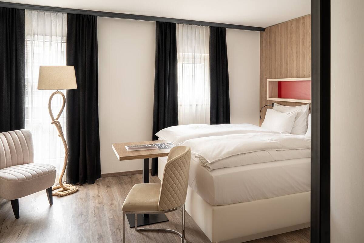 Premium bedding, down duvets, pillow-top beds, minibar