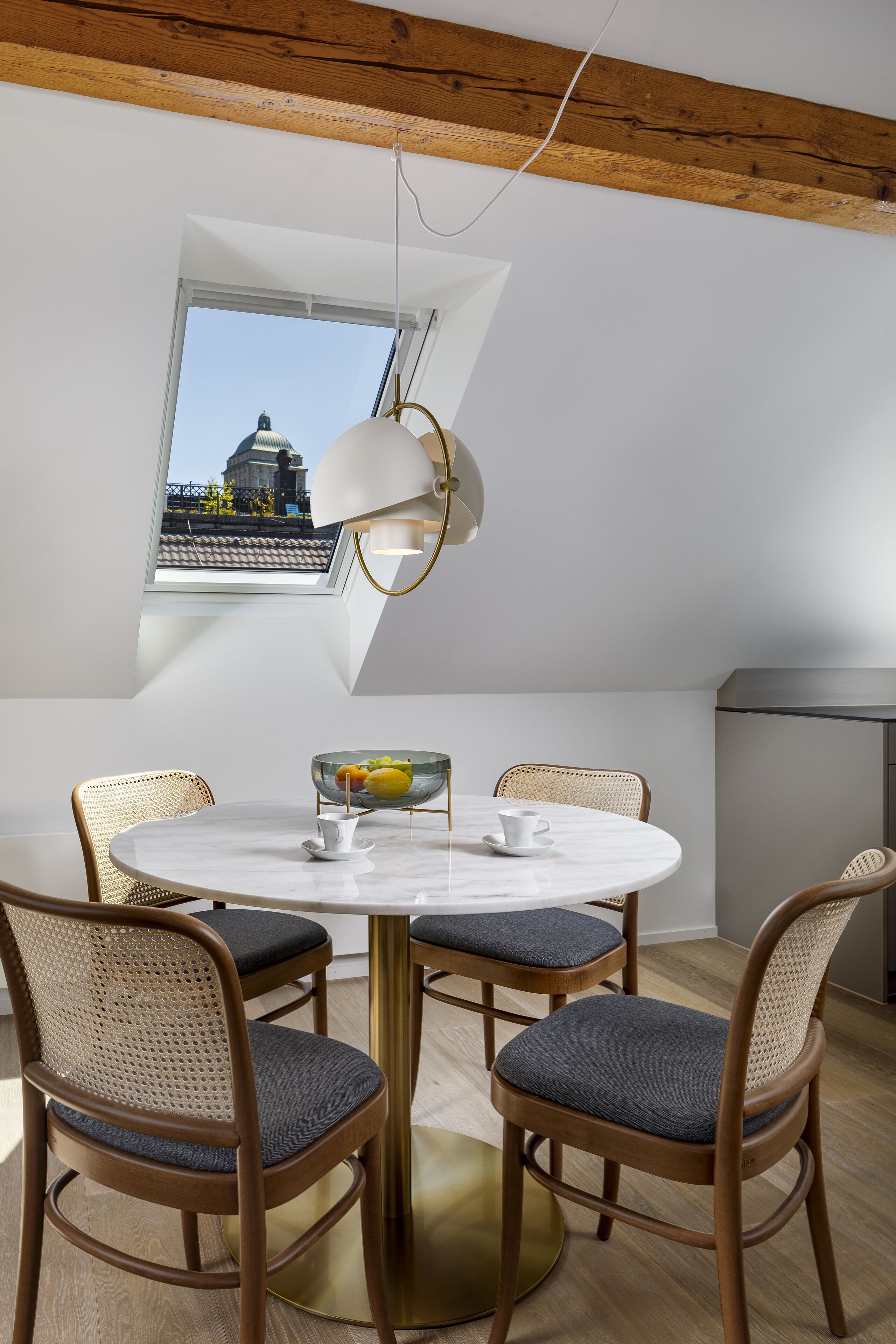 Loft (Felix) | In-room dining