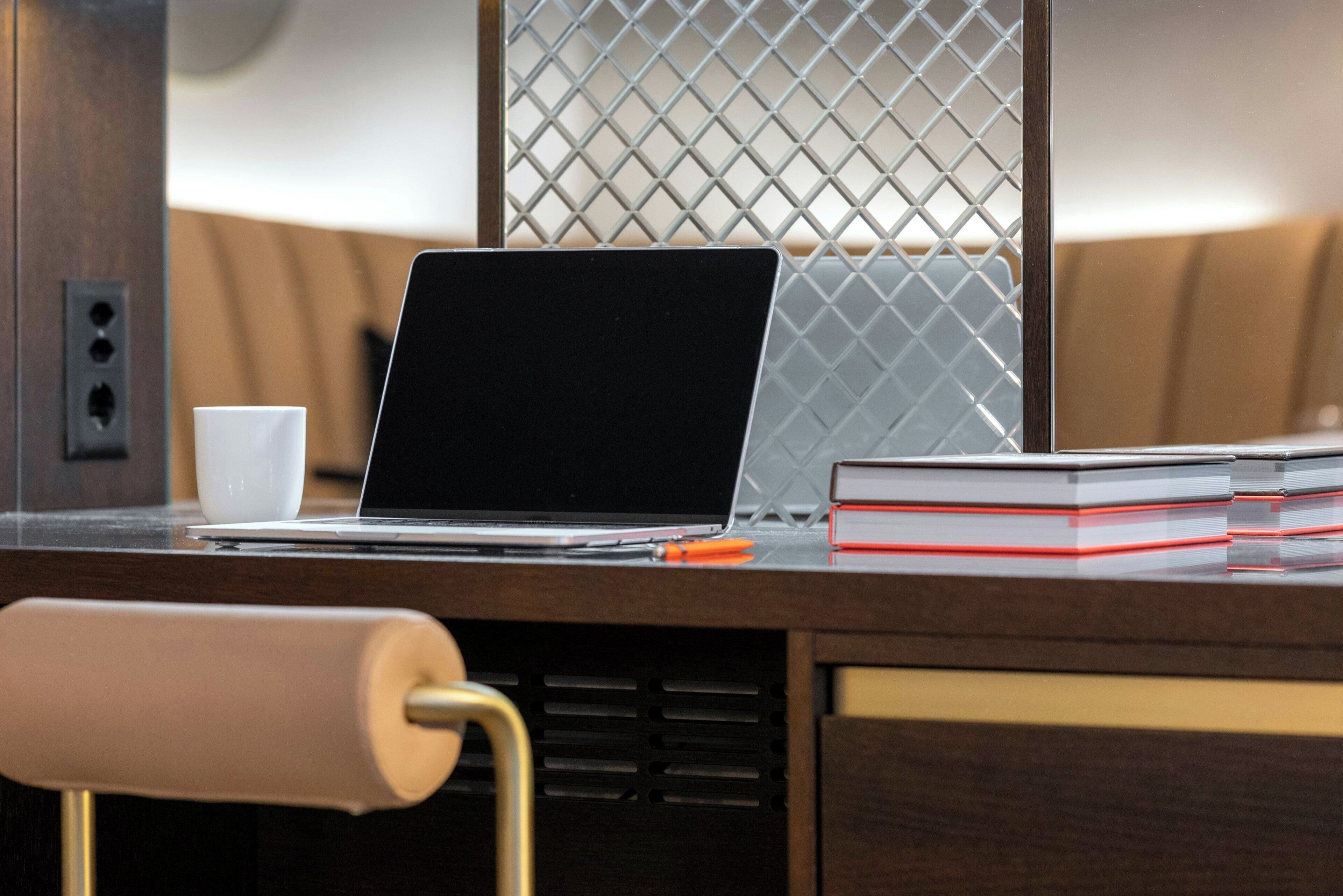 1 bedroom, premium bedding, minibar, in-room safe