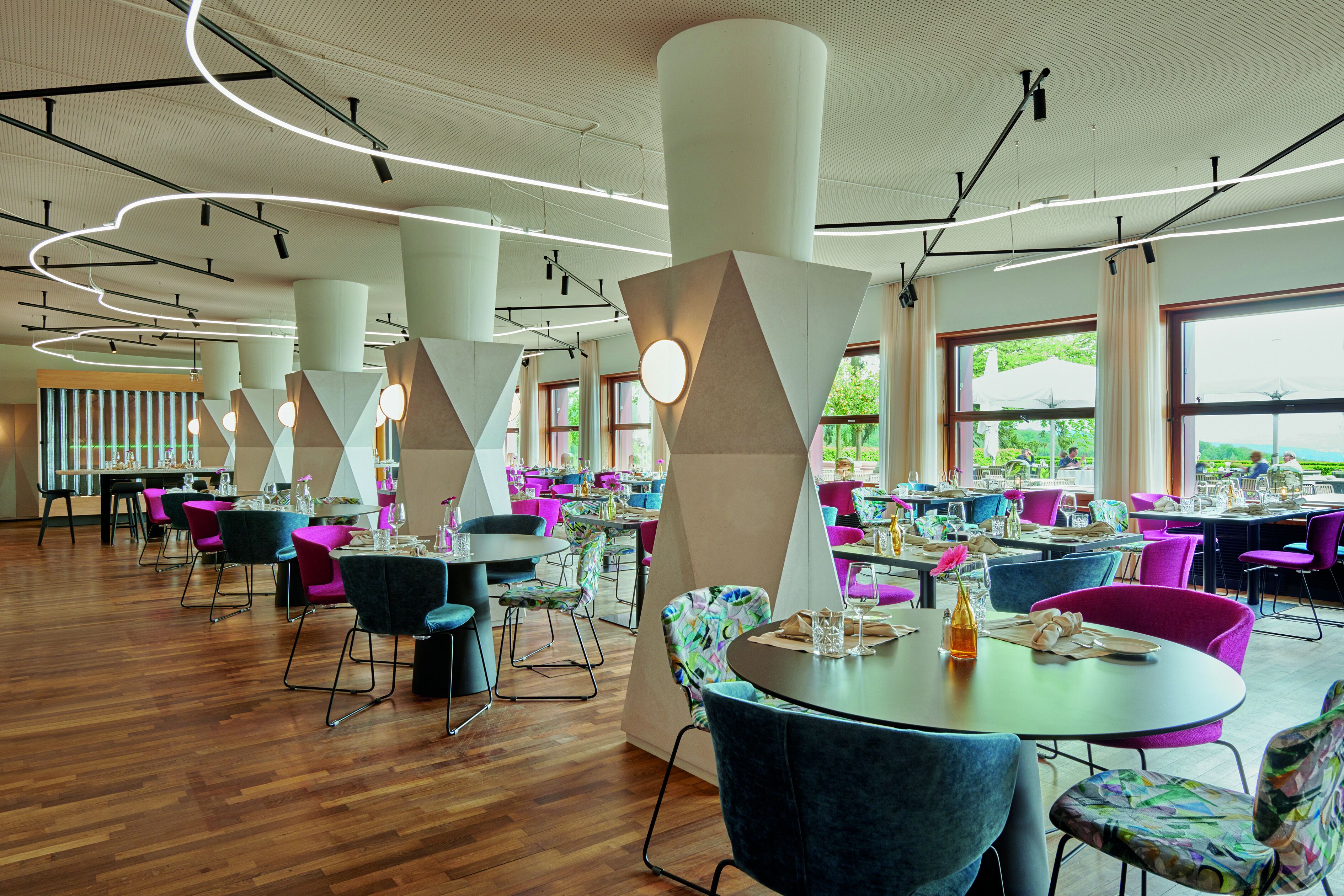 breakfast, lunch, dinner served; garden views