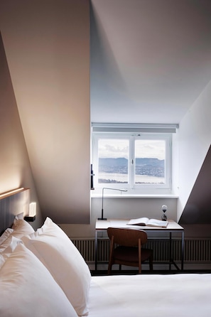 Ropa de cama hipoalergénica y minibar