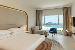 Minibar, in-room safe, desk, laptop workspace