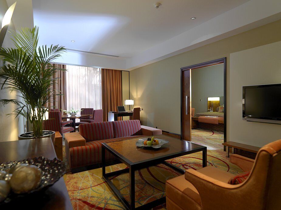 Minibar, in-room safe, soundproofing, iron/ironing board