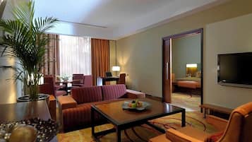 Minibar, in-room safe, soundproofing, iron/ironing board