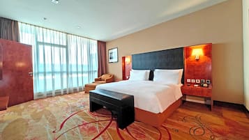 Minibar, in-room safe, soundproofing, iron/ironing board