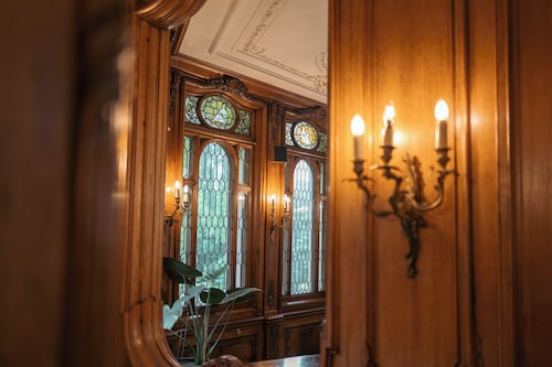 クラシック ロッジズ - ザ ホワイト スワン