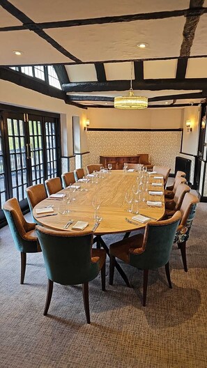 Meeting facility - Thatchers Hotel (Leatherhead)
